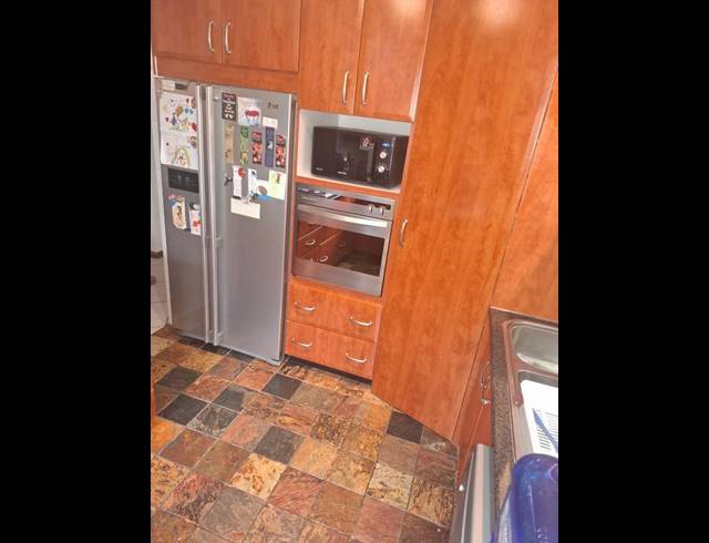 2 BEDROOM TOWNHOUSE FOR SALE IN TERENURE